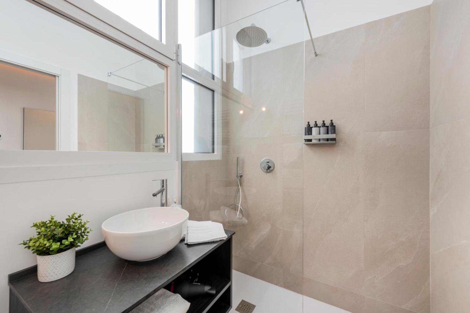 Bnbutler - Inbrera Suites - Giulianova, 1 Milano Exterior foto