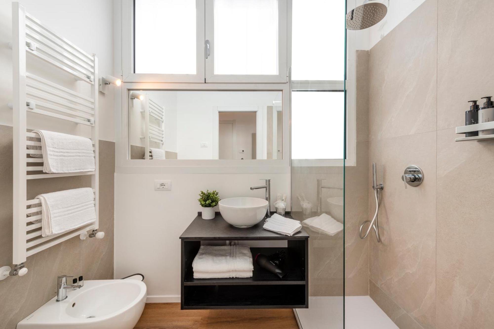 Bnbutler - Inbrera Suites - Giulianova, 1 Milano Exterior foto