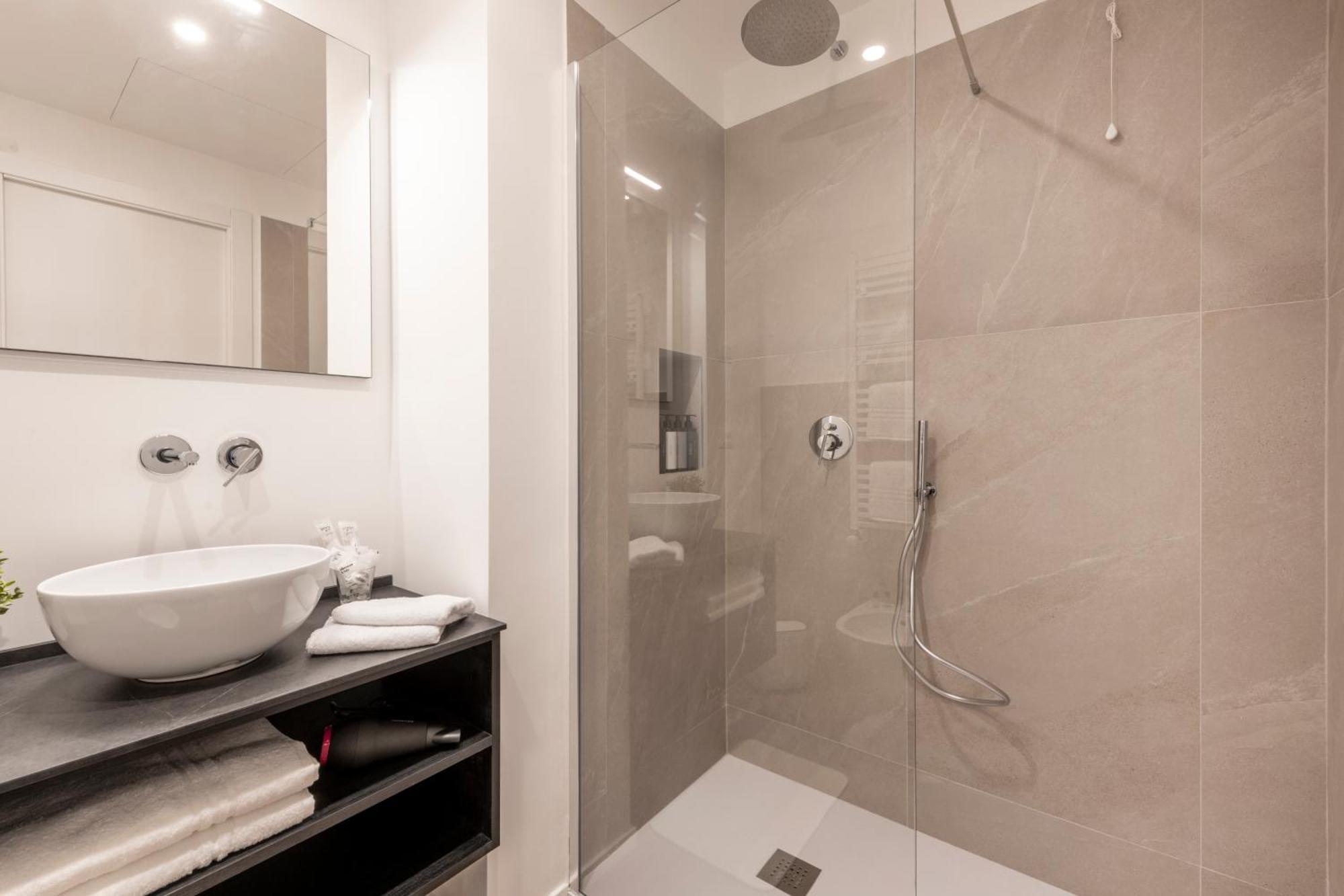 Bnbutler - Inbrera Suites - Giulianova, 1 Milano Exterior foto