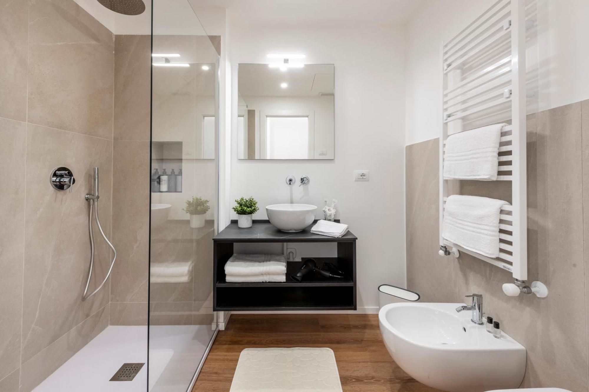 Bnbutler - Inbrera Suites - Giulianova, 1 Milano Exterior foto